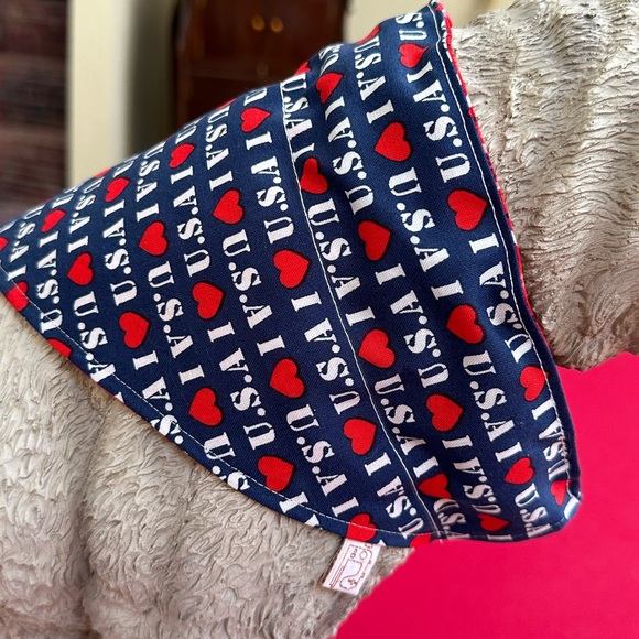 12” Neck Size Custom Handmade Pet Critter Capes Reversible - Picture 14 of 14